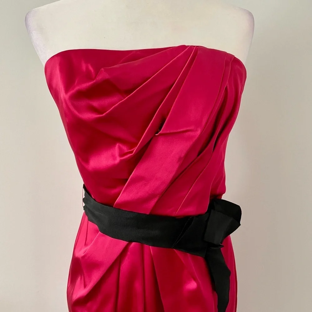 White House Black Market Strapless Dress - Picture 4 of 7